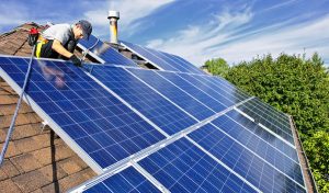 Service d'installation de photovoltaïque et tuiles photovoltaïques à Attignat